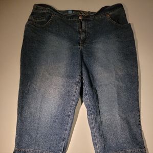 Avenue Blues Women's 18W Capri Jeans